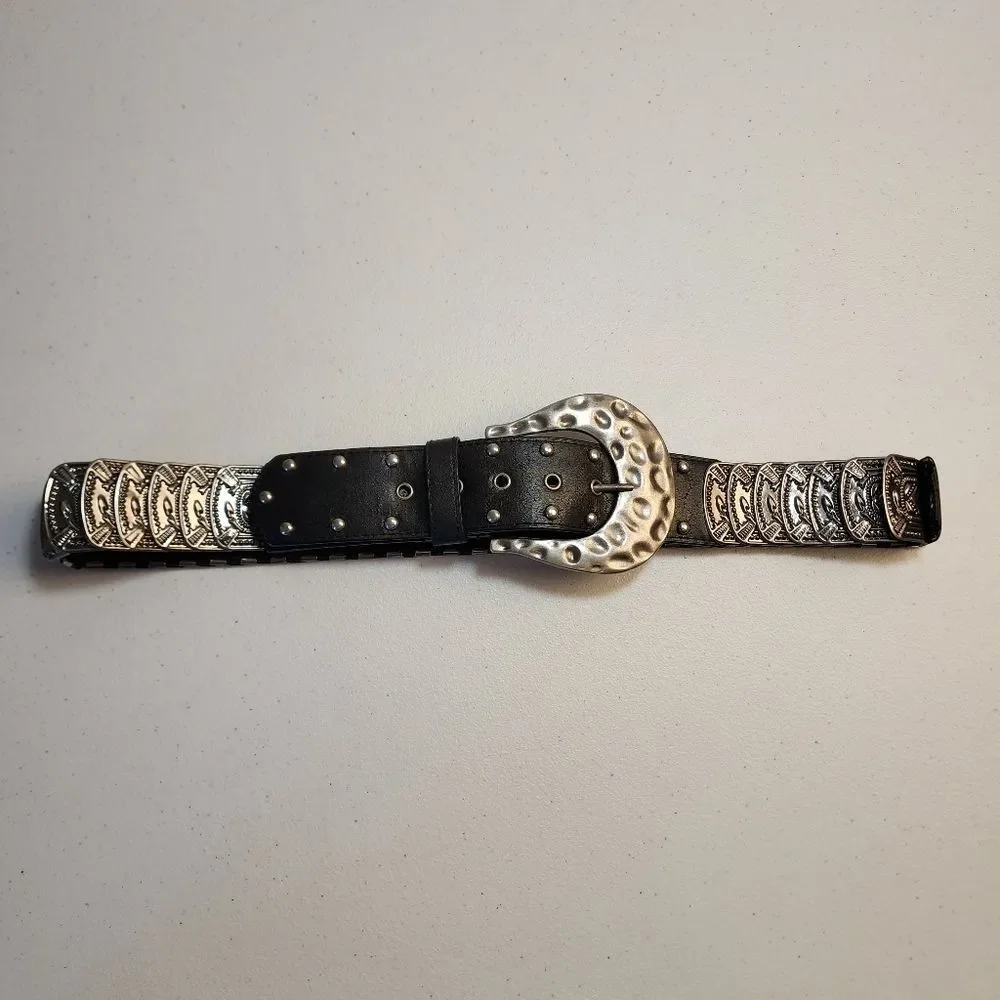 Western-Inspired Studded Silver Stretch Belt with Embossed Silver-Tone Accents